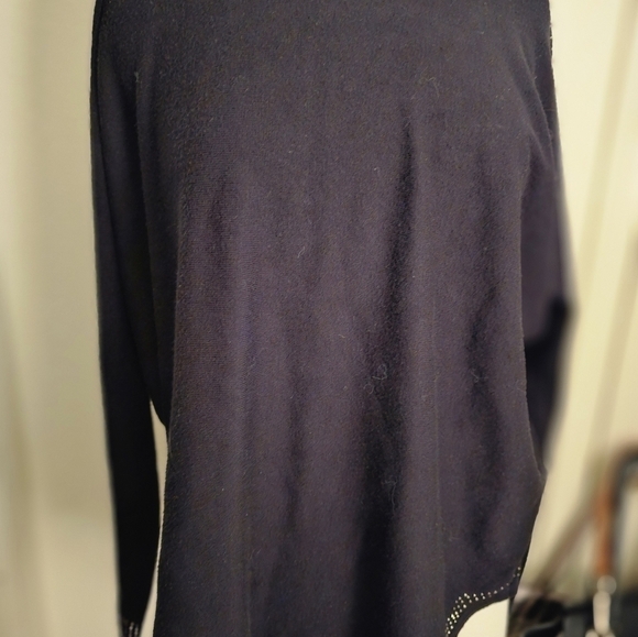 OLIVERS BLACK SWEATER BLOUSE - Picture 4 of 5